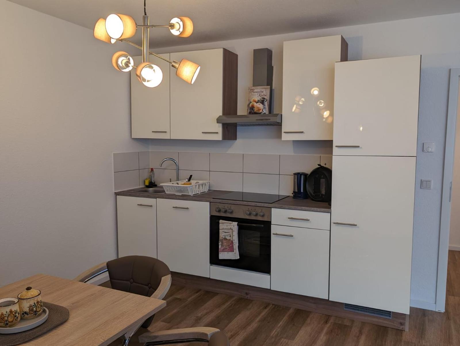 Moderne Neubau Ferienwohnung Wiesbaden Esterno foto
